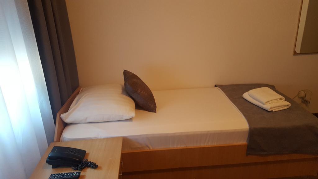Hotel Amicus Mostar Eksteriør bilde